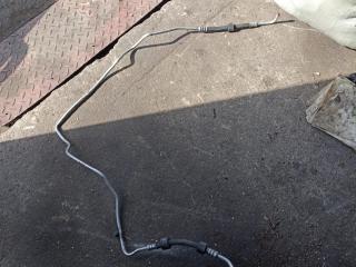 трубка кондиционера Mercedes-Benz M-Класс W164 2006, 3.2 л., дизель, АКПП, серебряно голубой, полный привод, правый руль