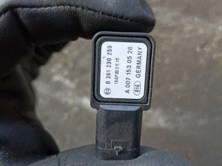 датчик (прочие) Mercedes-Benz GLK-Класс X204 [рестайлинг] 2013, 3.5 л., бензин, АКПП, внедорожник 5 дв., A0071530528, 0261230259