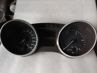 щиток приборов (приборная панель) Mercedes-Benz M-Класс W164 2006, 3.0 л., OM 642.940, дизель, внедорожник 5 дв., A1645403347