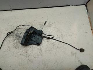 замок двери передней правой Mercedes-Benz C-Класс W203/S203/CL203 2000, 2.2 л., дизель, седан, 2037200435