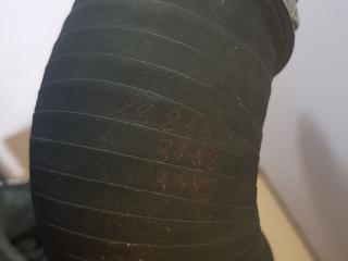 патрубок интеркулера Mercedes-Benz C-Класс W203/S203/CL203 [рестайлинг] 2005, 2.2 л., OM 646.962, дизель, АКПП, седан, A2035282182, A2035283382