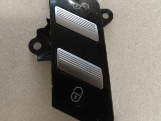 кнопка центрального замка Mercedes-Benz S-Класс W221 [рестайлинг] 2013, 5.5 л., M 273.961, бензин, седан, 2218213051