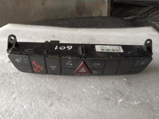 кнопка аварийной сигнализации Mercedes-Benz M-Класс W163 2000, 2.7 л., OM 612.963, дизель, внедорожник 5 дв., 2518702010