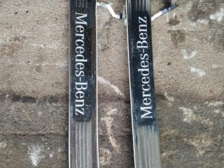 комплект накладок на пороги (внутренние) Mercedes-Benz S-Класс W222/C217/A217 2015, 4.7 л., M 278.929, бензин, АКПП, седан, A2226803735