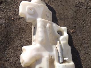 бачок омывателя Mercedes-Benz R-Класс W251 [2-й рестайлинг] 2013, 3.0 л., M 272.945, бензин, минивэн, 2518690020