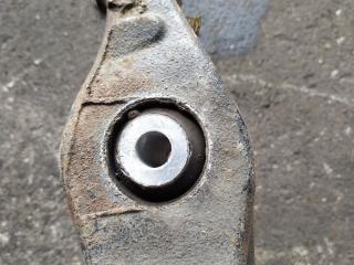 рычаг передний правый Mercedes-Benz R-Класс W251 2007, 3.0 л., OM 642.950, дизель, минивэн