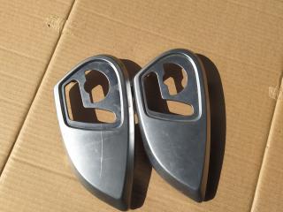 молдинг двери передней правой Mercedes-Benz GL-Класс X164 2009