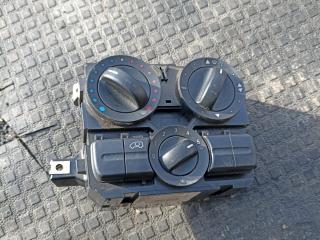 блок управления печки / климат-контроля Mercedes-Benz Vito W639 2004, 2.2 л., OM 646.983, дизель, МКПП, белый, задний привод, 6398301185