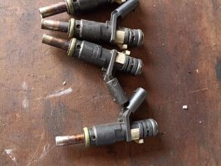 форсунка Mercedes-Benz S-Класс W221 2005, 3.0 л., M 272.942, бензин, A2720780249