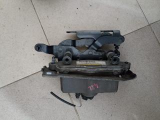 петля капота левая Mercedes-Benz E-Класс W212/S212/C207/A207 W212 2012, 2.1 л., OM 651.924, дизель, АКПП, седан, A2129066201