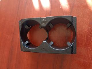 подстаканник Mercedes-Benz E-Класс W212/S212/C207/A207 W212 2012, 2.1 л., CDi, OM 651.924, дизель, АКПП, серый металлик, седан, задний привод, правый руль, A2126800110