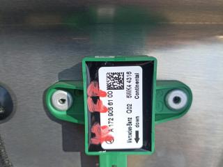 датчик удара Mercedes-Benz E-Класс W212/S212/C207/A207 W212 2012, 2.1 л., CDi, OM 651.924, дизель, АКПП, серый металлик, седан, задний привод, правый руль, A1729056100