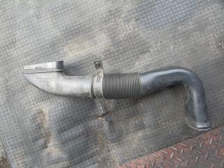 патрубок воздушного фильтра Mercedes-Benz E-Класс W212/S212/C207/A207 W212 2012, 2.1 л., CDi, OM 651.924, дизель, АКПП, серый металлик, седан, задний привод, правый руль, A6510903437