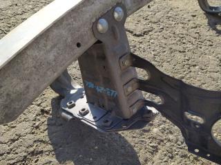 клык бампера передний левый Mercedes-Benz C-Класс W203/S203/CL203 [рестайлинг] 2005