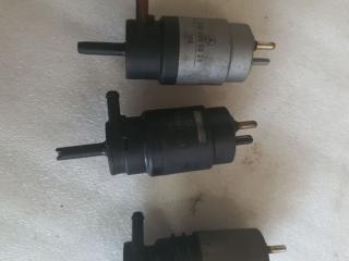 насос (моторчик) омывателя стекла Mercedes-Benz C-Класс W202/S202 1994, A2028690121, A1408690021