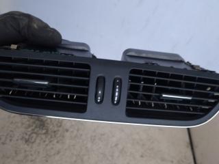 дефлектор обдува салона Mercedes-Benz CLS-Класс C219 2008, A2198300054