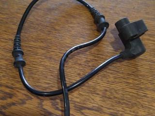 датчик ABS Mercedes-Benz A-Класс W168 2000, A1685400017