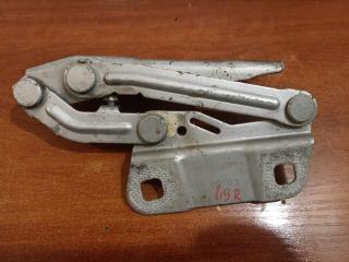 петля капота правая Mercedes-Benz M-Класс W164 2007, 3.0 л., OM 642.940, дизель, АКПП, правый руль, A2518800228