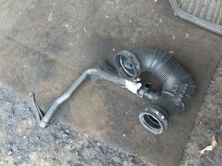 патрубок турбины Mercedes-Benz E-Класс W212/S212/C207/A207 W212 2012, 2.1 л., CDi, OM 651.924, дизель, АКПП, серый металлик, седан, задний привод, правый руль, A6510900337, A6510940797