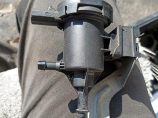 клапан вентиляции топливного бака Mercedes-Benz E-Класс W212/S212/C207/A207 [рестайлинг] 2013, 3.5 л., A0014760532