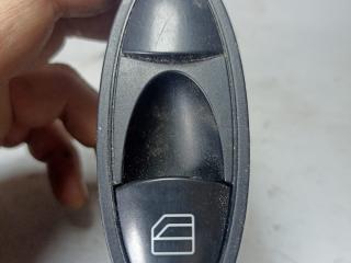 кнопка стеклоподъемника двери задней Mercedes-Benz E-Класс W211/S211 [рестайлинг] 2007, 2.1 л., OM 646.821, дизель, АКПП, серебристый, седан, правый руль, A2118219858