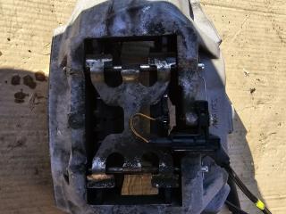 суппорт передний правый Mercedes-Benz GLC-Класс X253/C253 2018, 2.1 л., OM 651.921, дизель, АКПП, черный, A0004210100