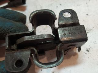 замок капота Mercedes-Benz S-Класс W220 2002, A2208800060