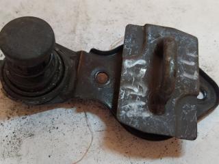 замок капота Mercedes-Benz E-Класс W211/S211 2003, 3.2 л., дизель, АКПП, зеленый, универсал, A2118800360