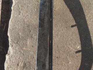 молдинг заднего бампера Mercedes-Benz S-Класс W220 2002, A2208850921