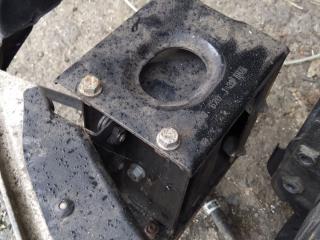 усилитель бампера переднего Mercedes-Benz CLK-Класс C209/A209 [рестайлинг] 2007, 3.5 л., бензин, купе, A2096201831