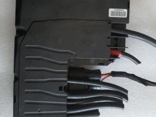 блок предохранителей Mercedes-Benz E-Класс W212/S212/C207/A207 2009, 2.0 л., CDi, дизель, АКПП, чёрный, седан, задний привод, правый руль, A2125400450