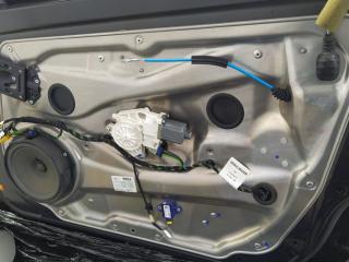 стеклоподъемник передний правый Mercedes-Benz E-Класс W212/S212/C207/A207 2009, 2.0 л., CDi, дизель, АКПП, чёрный, седан, задний привод, правый руль