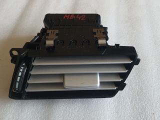 дефлектор обдува салона Mercedes-Benz E-Класс W212/S212/C207/A207 2009, 2.0 л., CDi, дизель, АКПП, чёрный, седан, задний привод, правый руль, A2128300254