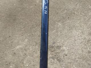 молдинг двери передней правой Mercedes-Benz M-Класс W163 [рестайлинг] 2004, 4.0 л., дизель, АКПП, черный, внедорожник 5 дв., A1636900262