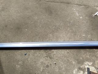 молдинг двери передней левой Mercedes-Benz CLK-Класс C209/A209 [рестайлинг] 2007, A2096902362