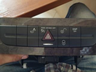 CD-чейнджер Mercedes-Benz E-Класс W211/S211 2005, 3.0 л., OM 642.920, дизель, АКПП, серебро, седан, правый руль, A2116800552