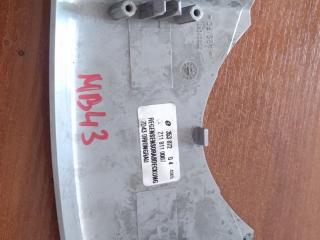 накладка зеркала внутреннего Mercedes-Benz E-Класс W211/S211 2005, 3.0 л., OM 642.920, дизель, АКПП, серебро, седан, правый руль, A2118110007