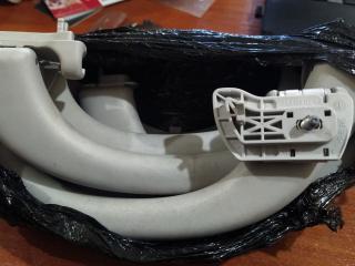 ручка внутренняя потолочная Mercedes-Benz E-Класс W211/S211 [рестайлинг] 2007, 2.1 л., OM 646.821, дизель, АКПП, чёрный, седан, задний привод, правый руль