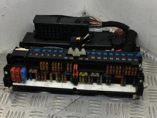 блок предохранителей BMW X3 E83 2005, 3.0 л., 306D2, дизель, МКПП, черный  black-sapphire metallic, внедорожник 5 дв., полный привод, 61138364530, 8387153