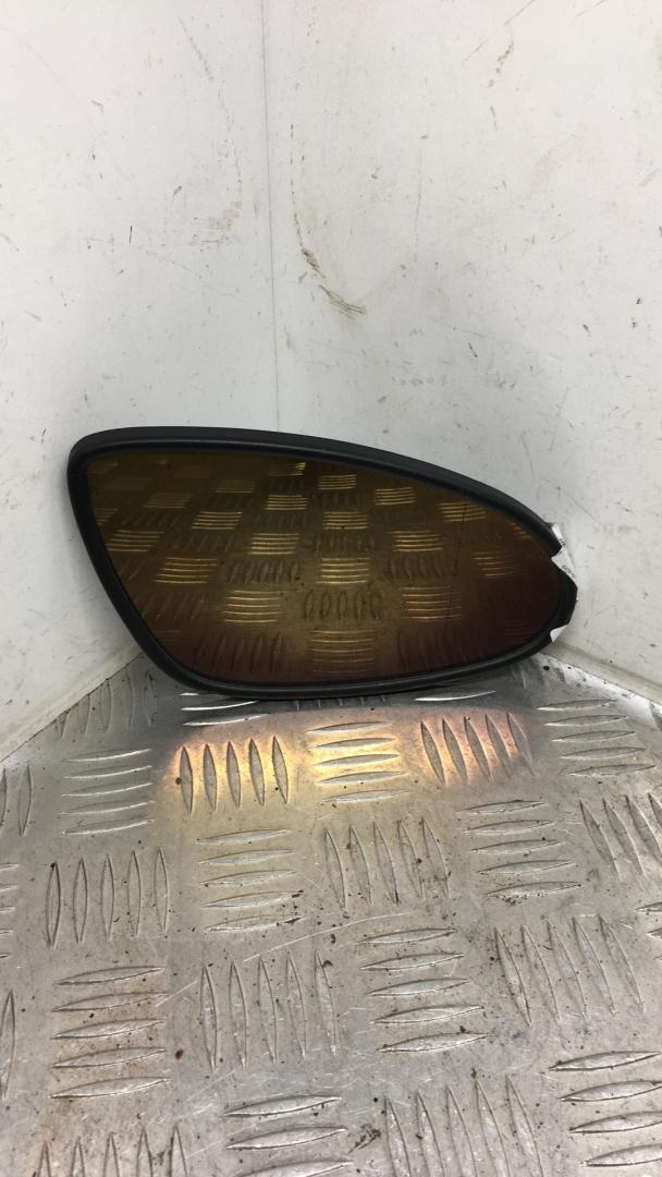 стекло зеркала наружного правого Mercedes-Benz CLS-Класс C219 W219 2007, 3.2 л., дизель, АКПП, седан, задний привод, правый руль - фото №1