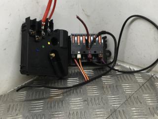 блок предохранителей Mercedes-Benz CLS-Класс C219 W219 2007, 3.2 л., дизель, АКПП, седан, задний привод, правый руль, 2115461141