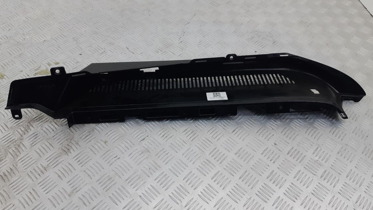 направляющая шторки багажника (салазки) BMW X6 E71/E72 E71 2010, 3.5 л., бензин, АКПП, a76, внедорожник 5 дв., полный привод, 51479135303, 6981053 - фото №1