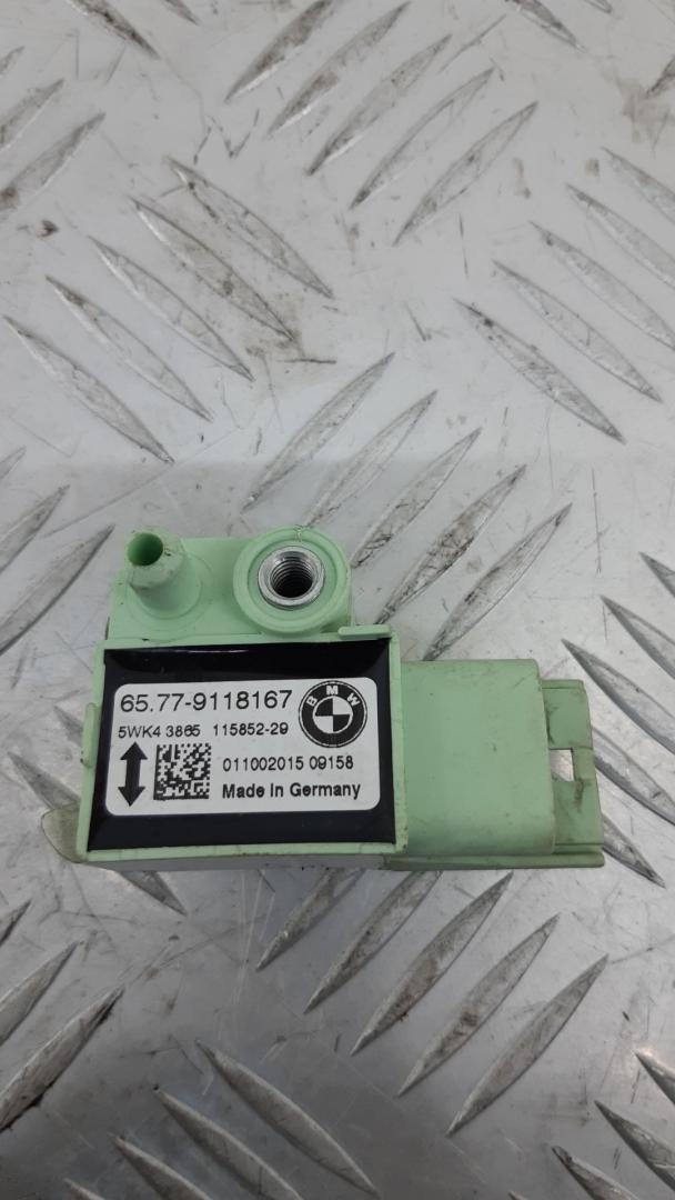 датчик удара BMW X6 E71/E72 E71 2010, 3.5 л., бензин, АКПП, a76, внедорожник 5 дв., полный привод, 65779118167, 9118167 - фото №1
