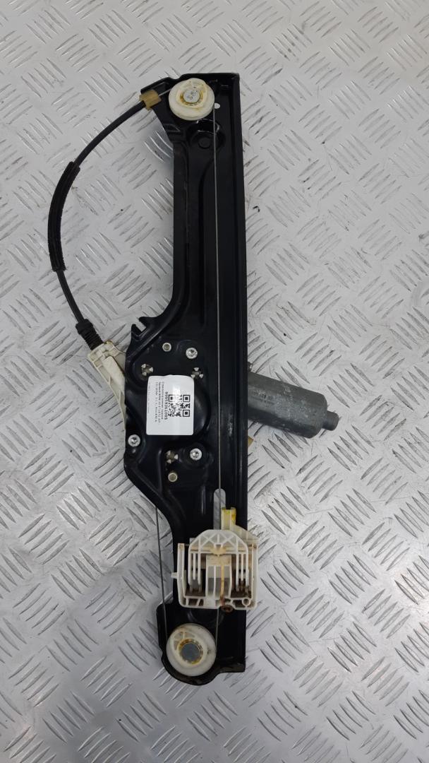 стеклоподъемник задний правый BMW X6 E71/E72 E71 2010, 3.5 л., бензин, АКПП, a76, внедорожник 5 дв., полный привод, 51357197304, 7179602, 7197304 - фото №1