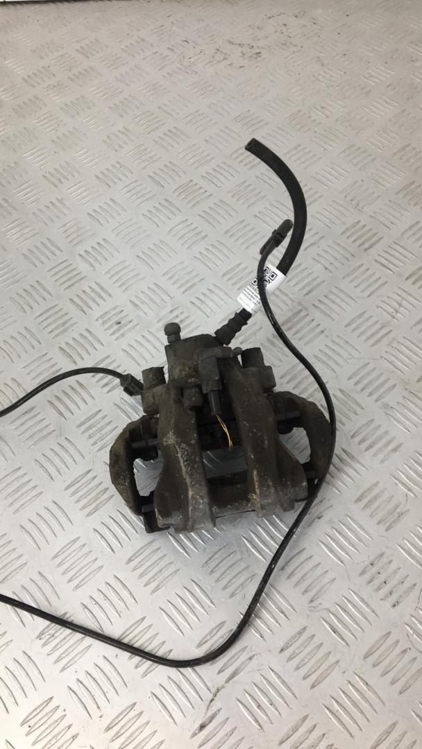 суппорт задний правый Mercedes-Benz CLS-Класс C219 W219 2007, 3.2 л., дизель, АКПП, седан, задний привод, правый руль - фото №1