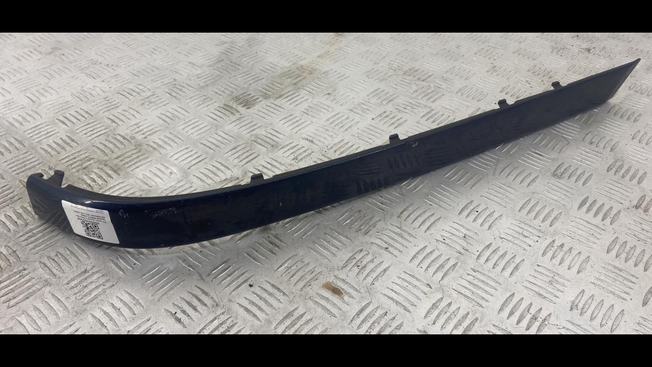 молдинг заднего бампера BMW 7 серия E65/E66/E67 2004, синий, 8223266 - фото №1