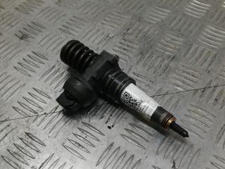 форсунка Volkswagen Passat B6 2008, 1.9 л., BXE, дизель, серебро, универсал, 038130073