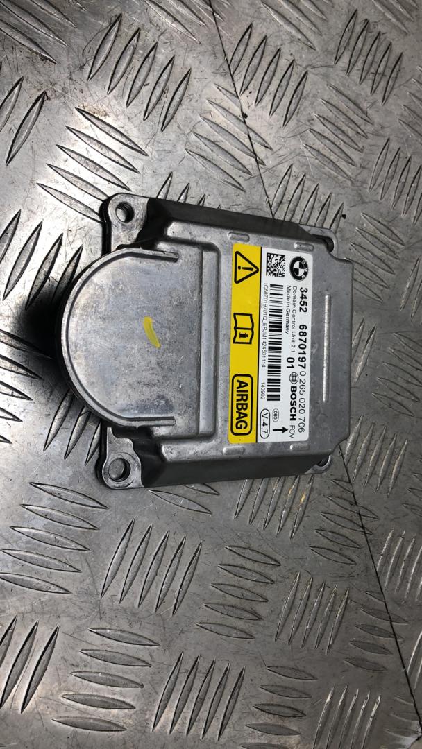 блок AirBag BMW X5 F15 2015, 3.0 л., N57 D30 A, дизель, АКПП, белый, полный привод, правый руль, 34526870197, 6870197 - фото №1