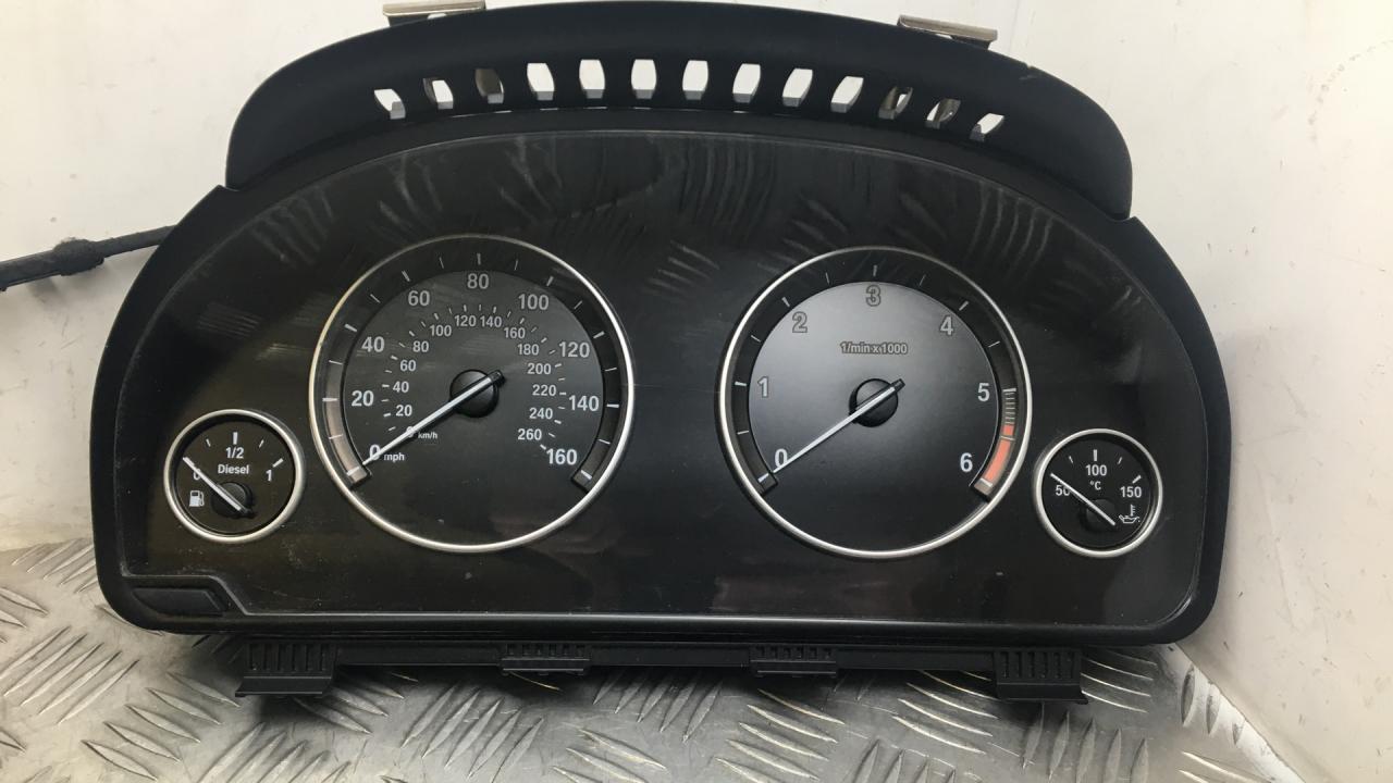 щиток приборов (приборная панель) BMW X5 F15 2015, 3.0 л., N57 D30 A, дизель, АКПП, белый, полный привод, правый руль, 9364608 - фото №1