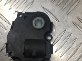 моторчик заслонки печки BMW X5 F15 2015, 3.0 л., N57 D30 A, дизель, АКПП, белый, полный привод, правый руль, 64119321034